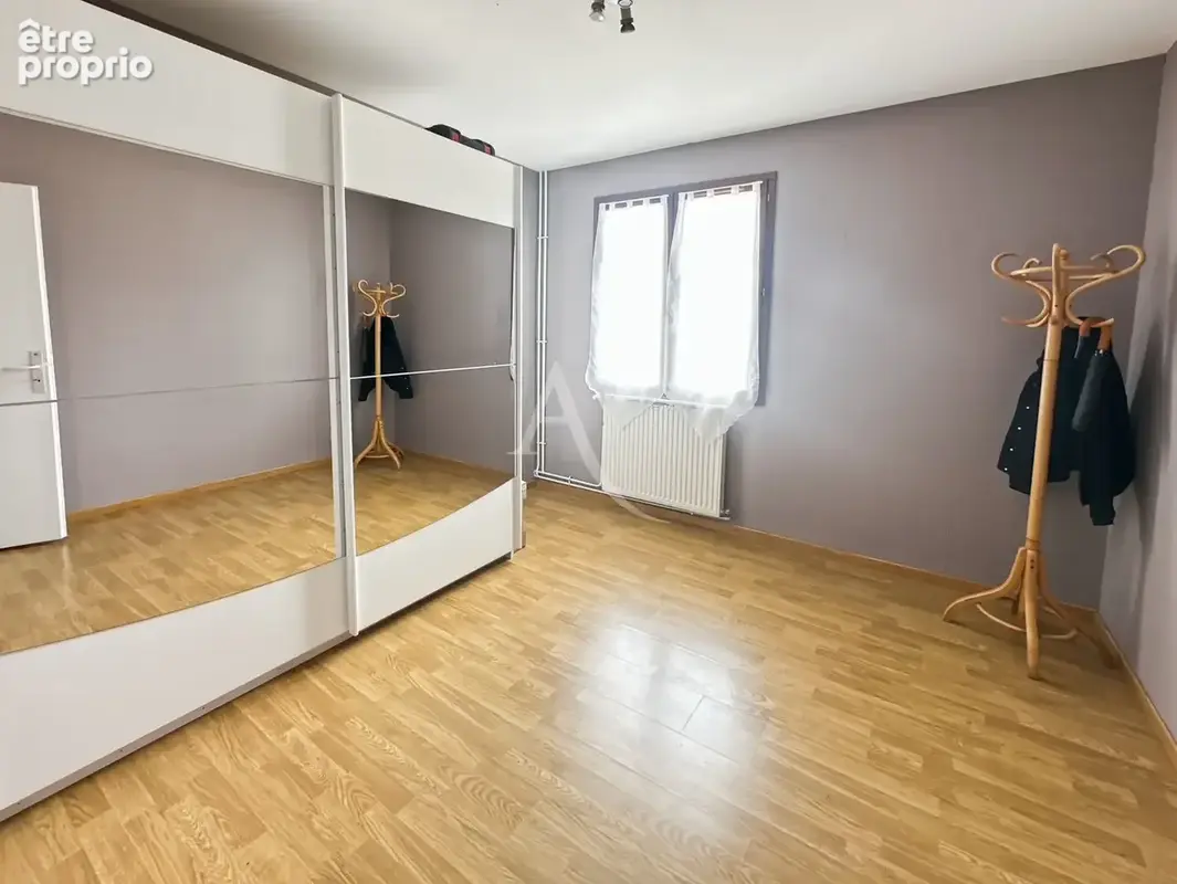Plain pied 5 chambres Dépendances Jardin - photo 10