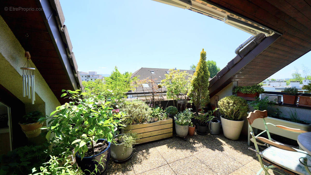 Appartement à ANNECY-LE-VIEUX
