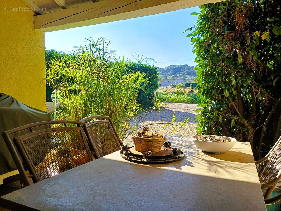 Maison à CHATEAUNEUF-DU-RHONE