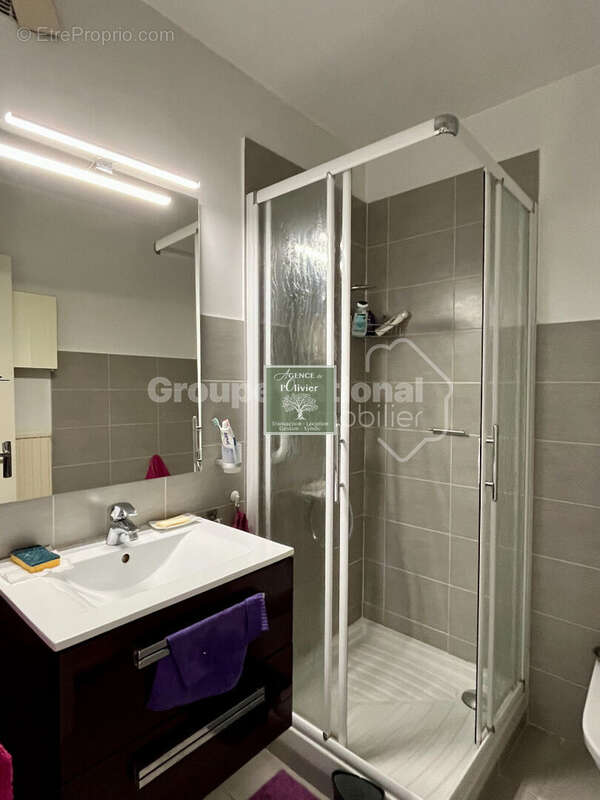 ARLES. Spacieux appartement T4. - photo 7