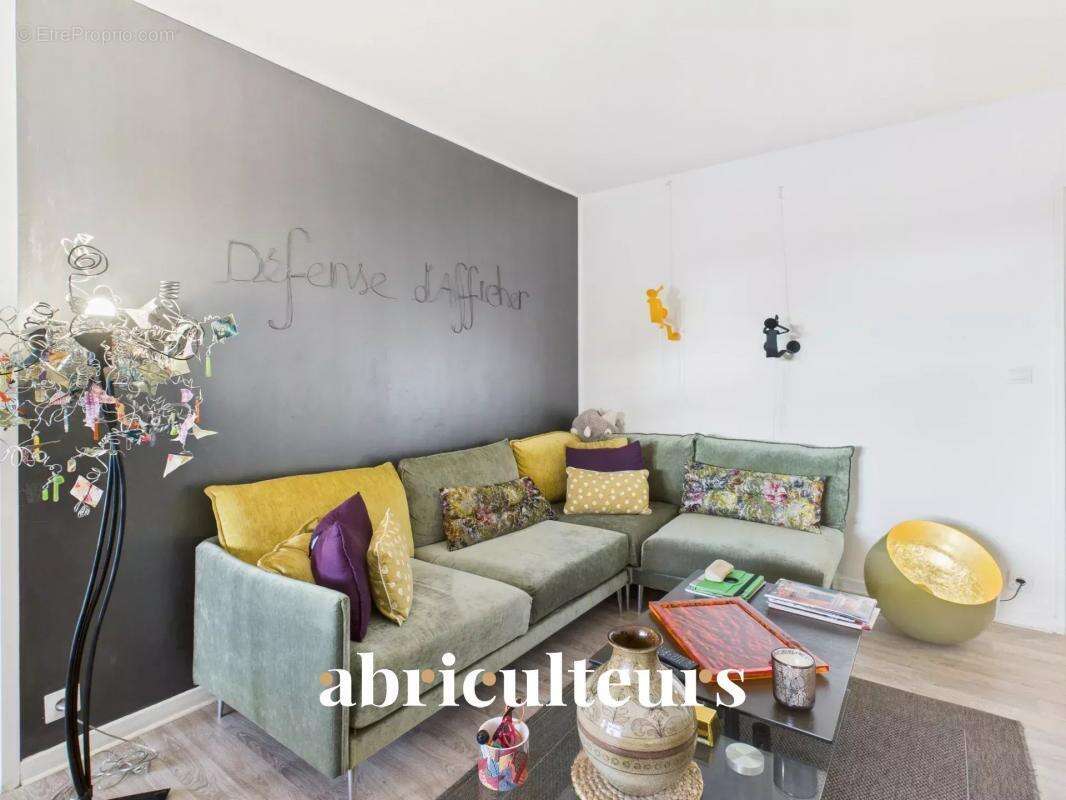 Appartement à MARSEILLE-8E