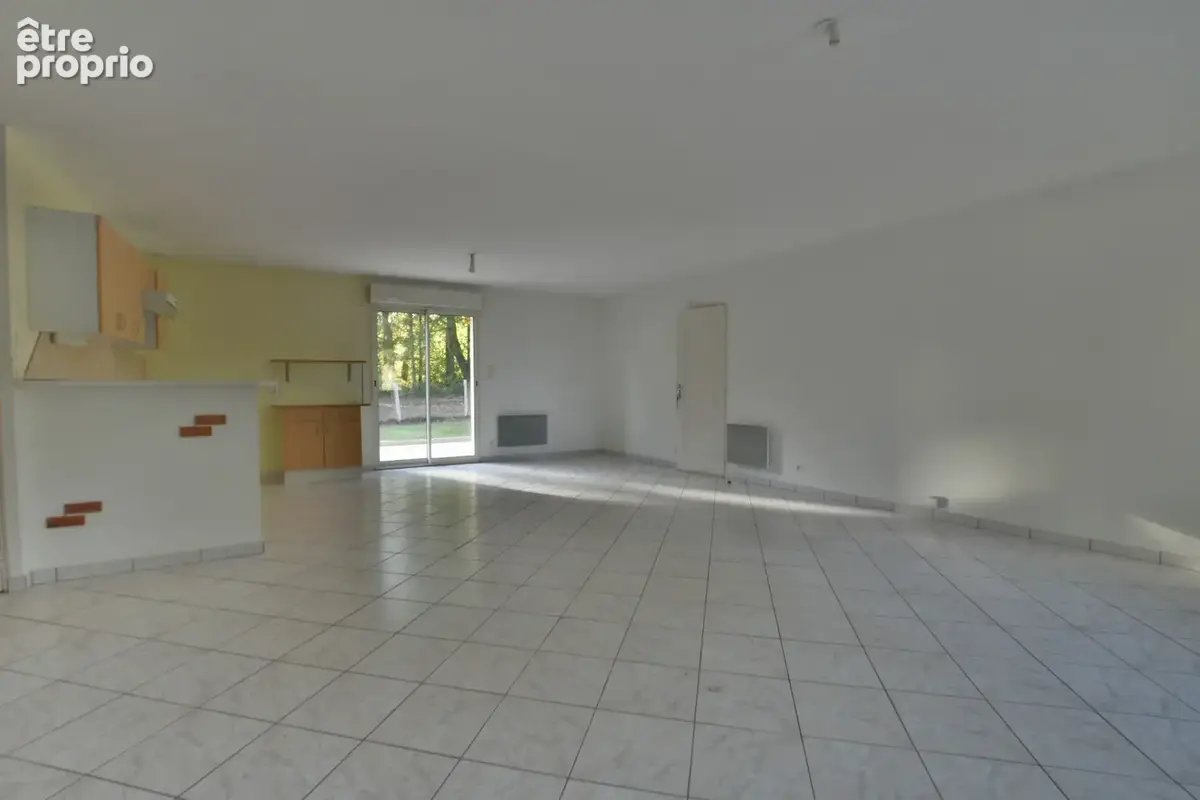 Maison à vendre 5 pièces plain pied proche seiches sur le loir - photo 3