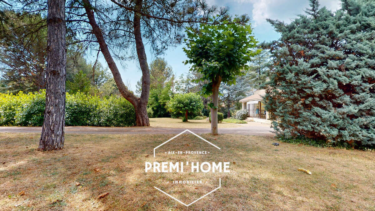 Rians, charmante villa avec beaucoup de potentiel au cœur de la Provence verte - photo 3