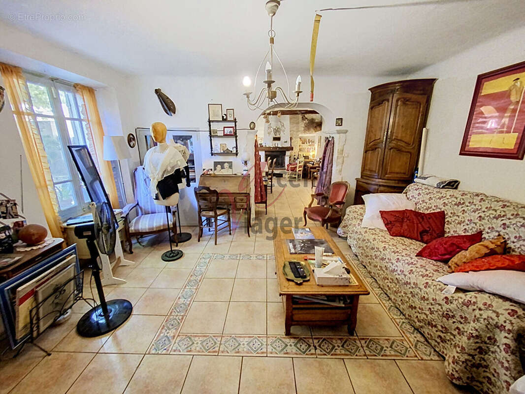 Exclusivité accent immobilier  mas en viager occupé - photo 6