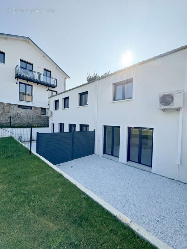 Maison à LE PERREUX-SUR-MARNE