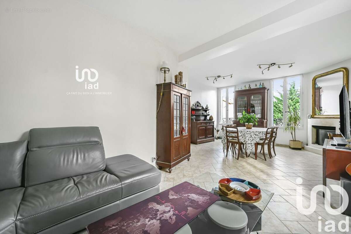 Maison 160 m² à Nanterre  - photo 5