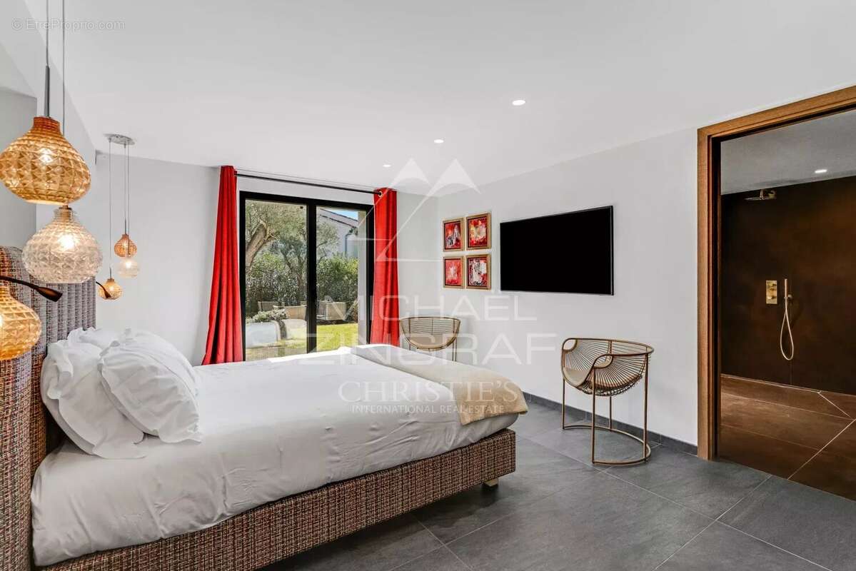 Maison à LA CROIX-VALMER