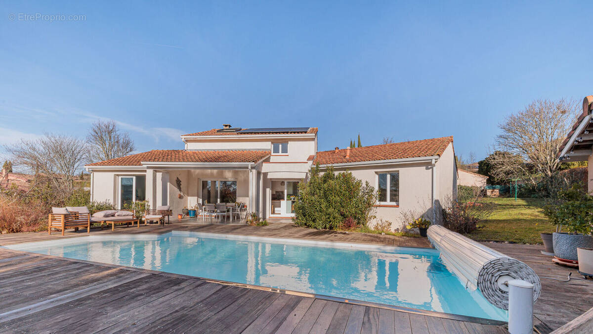 Maison à ESCALQUENS