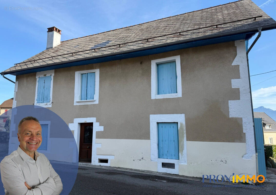 Maison à MIRIBEL-LES-ECHELLES