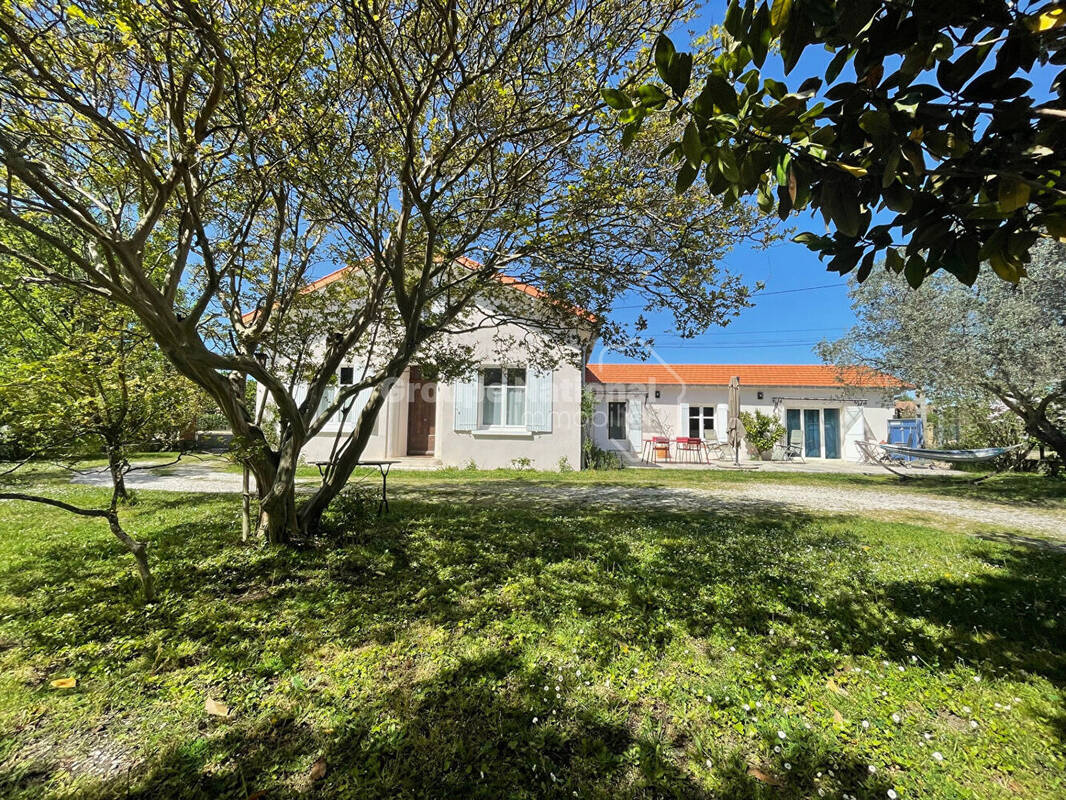 Maison à MONTEUX