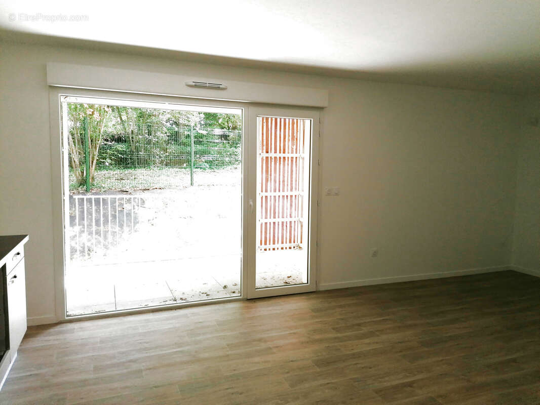 Appartement à CAMBLANES-ET-MEYNAC