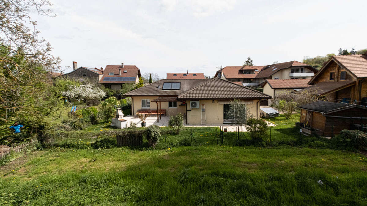 Maison à MASSONGY