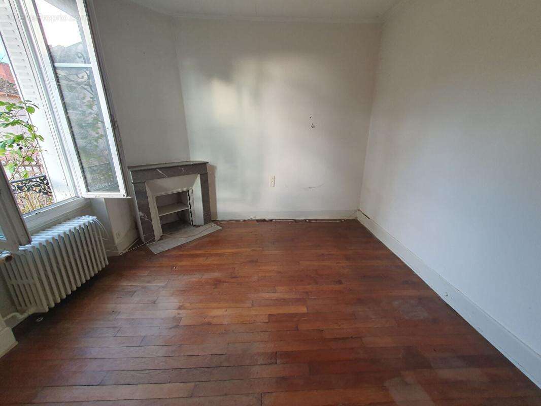 Maison Bourges 8 pièce(s) 180 m2 - photo 12
