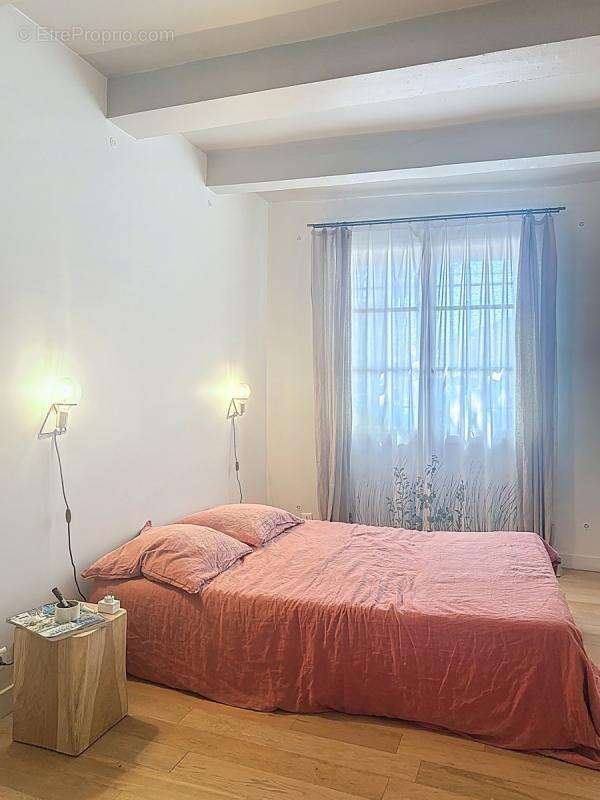 Maison à CHATEAURENARD