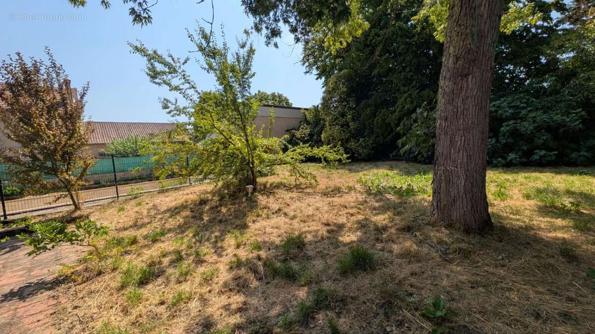Longère atypique à faire revivre de 200m2 - photo 10