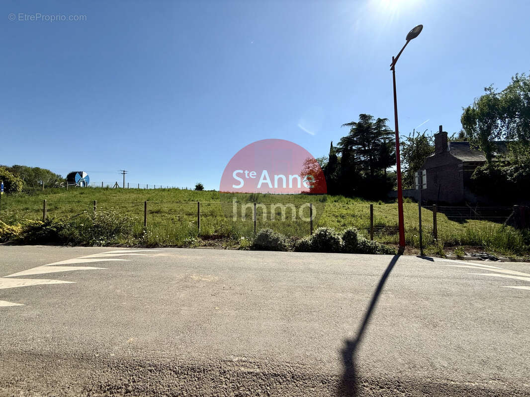 Terrain à ROUY-LE-PETIT
