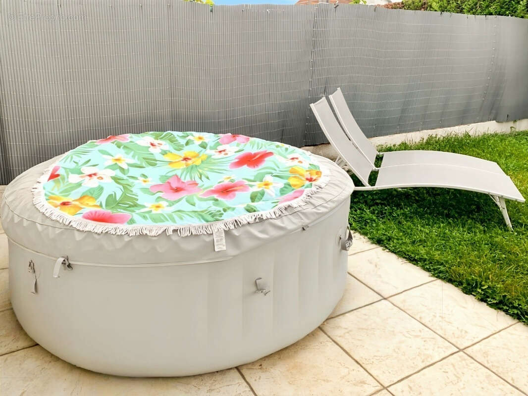 Maison à DAMMARIE-LES-LYS