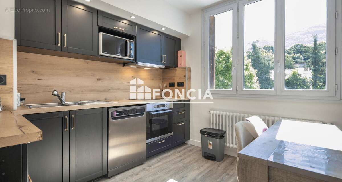 Appartement à VIZILLE