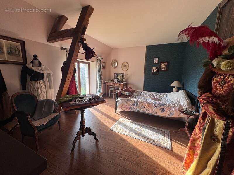 Maison à MARCE-SUR-ESVES