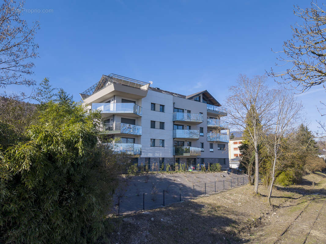 Appartement à DIVONNE-LES-BAINS