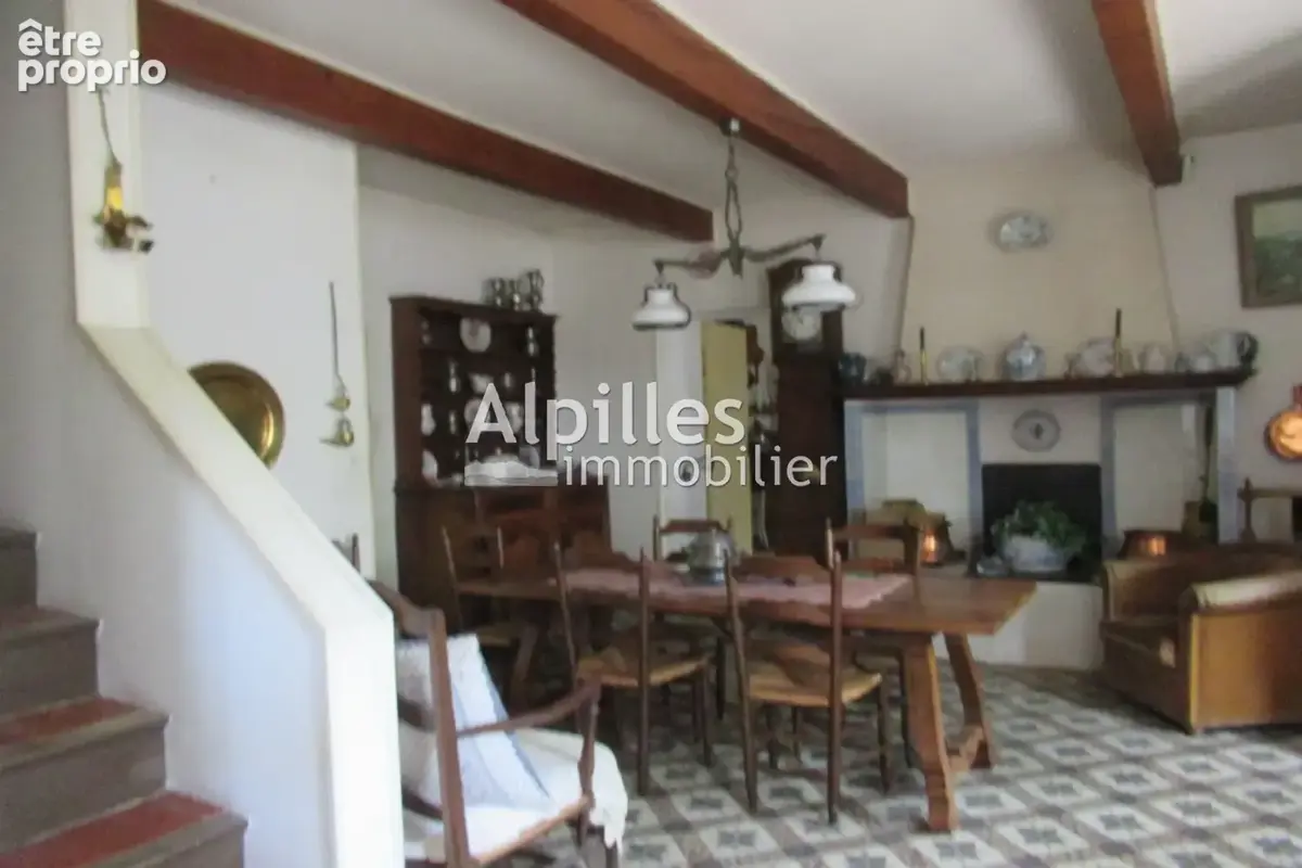Maison 8 pièces 229 m² à vendre à Mouries (13890) - photo 9
