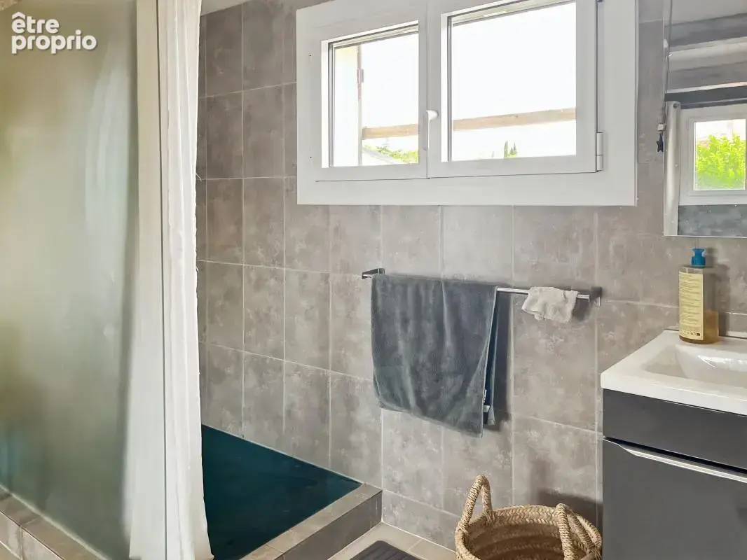 Vente agréable maison à Marseillan avec garage, jardin et piscine - photo 24