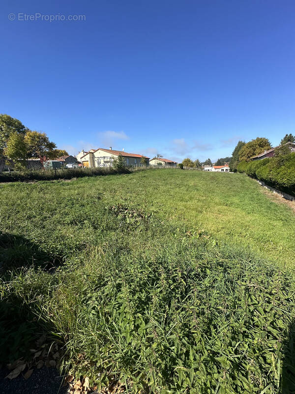 Terrain à SAINTE-SIGOLENE