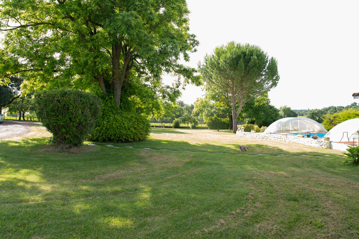 Maison à LADIVILLE
