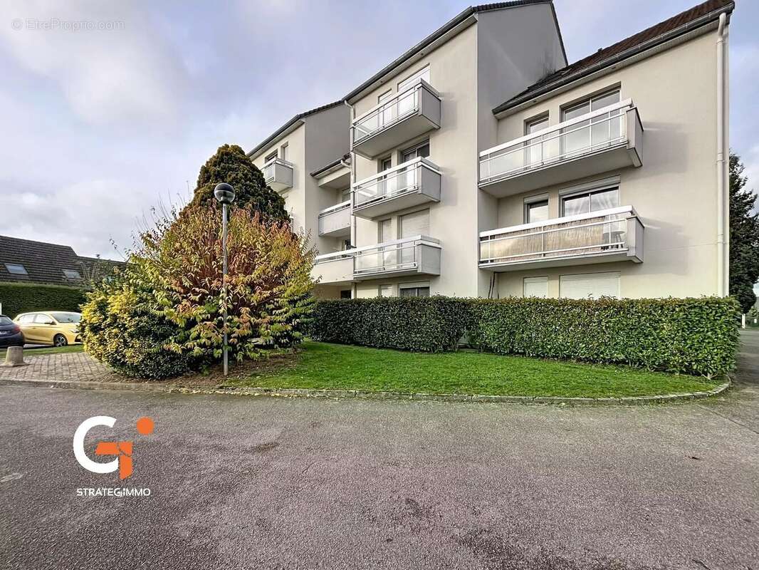 Appartement à LE MESNIL-ESNARD