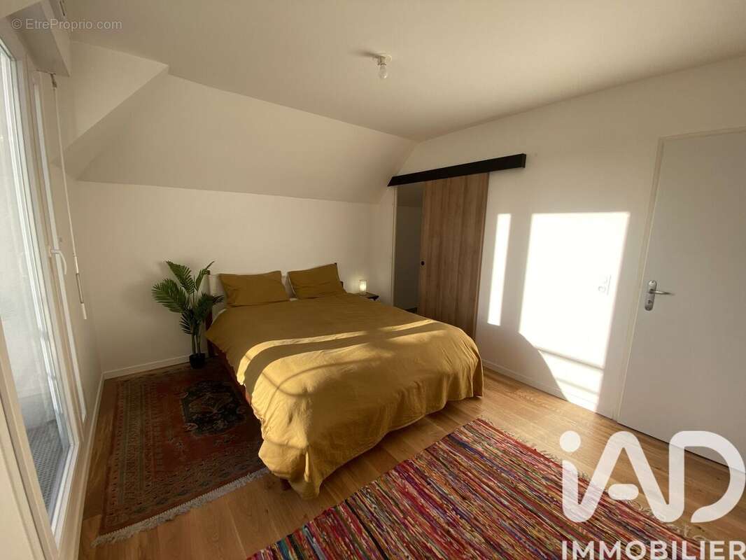 Appartement 82 m² à Mennecy  - photo 9