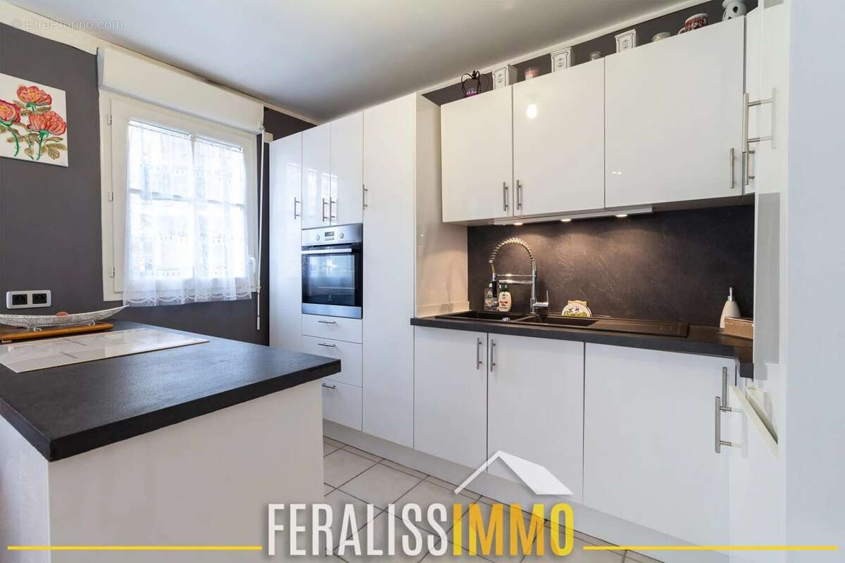 Appartement à VAUREAL