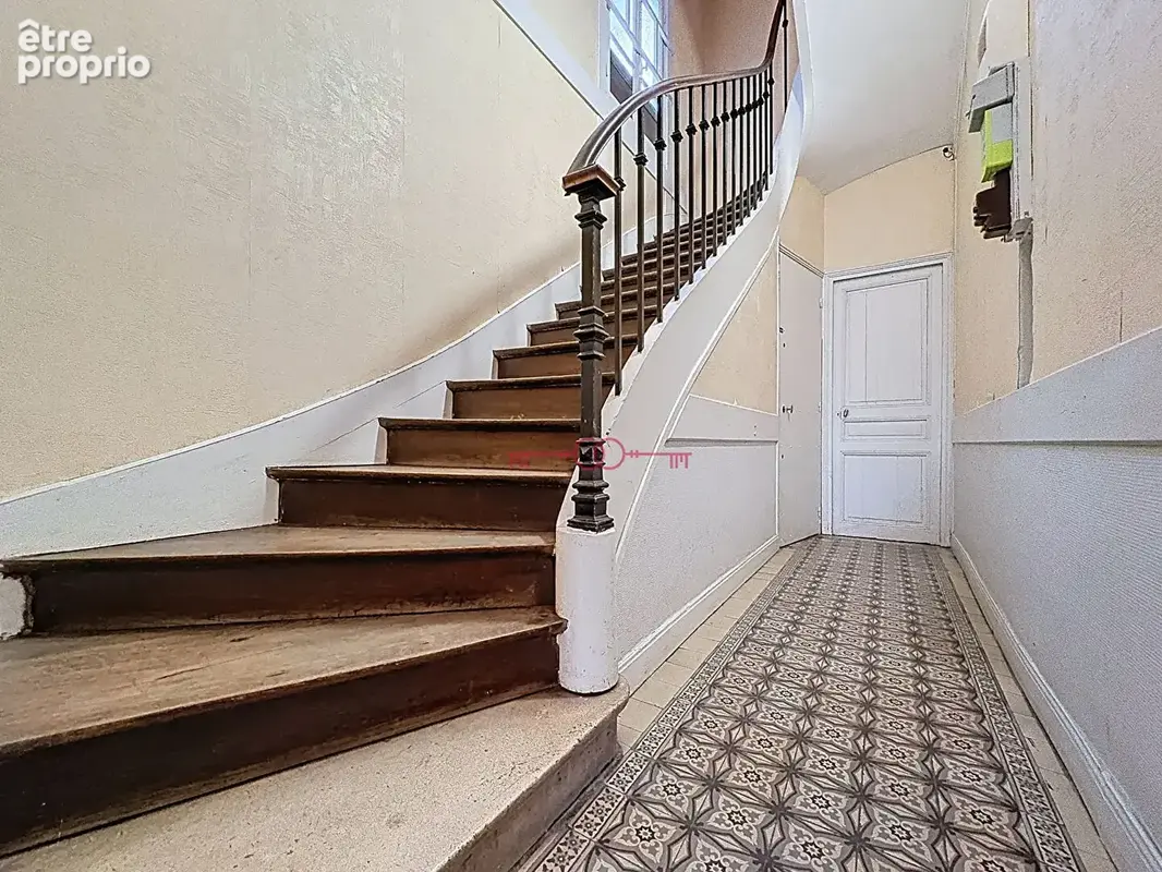 A vendre - appartement type 2 - reims hyper centre - photo 9