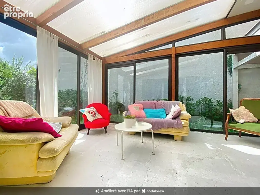 Belle maison de 4 ch sur magnifique jardin dans un quartier résidentiel d'Eysines, intra rocade 210 m2 - photo 10
