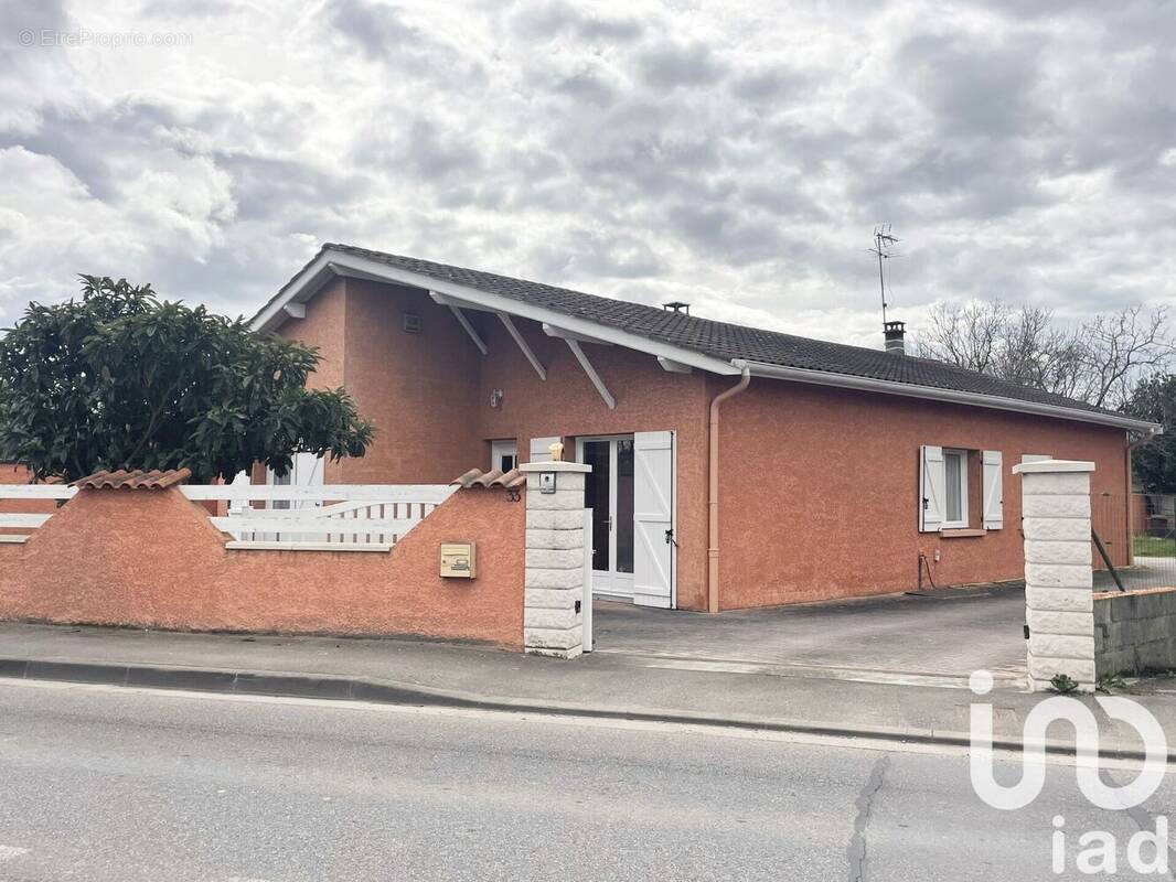 Photo 1 - Maison à DECINES-CHARPIEU