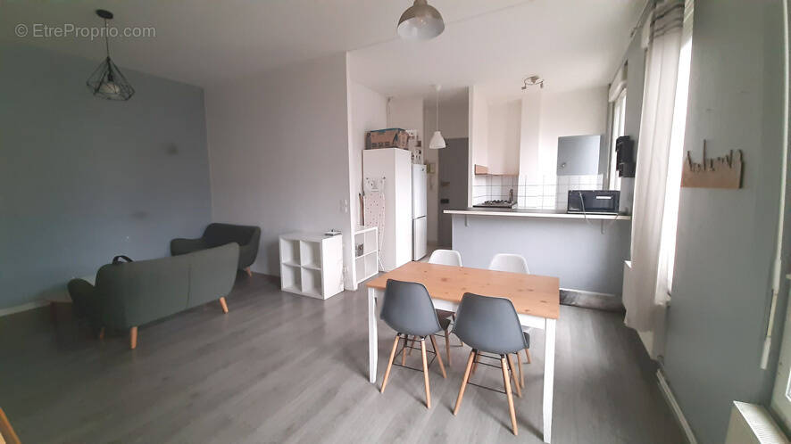 Appartement à SAINT-ETIENNE