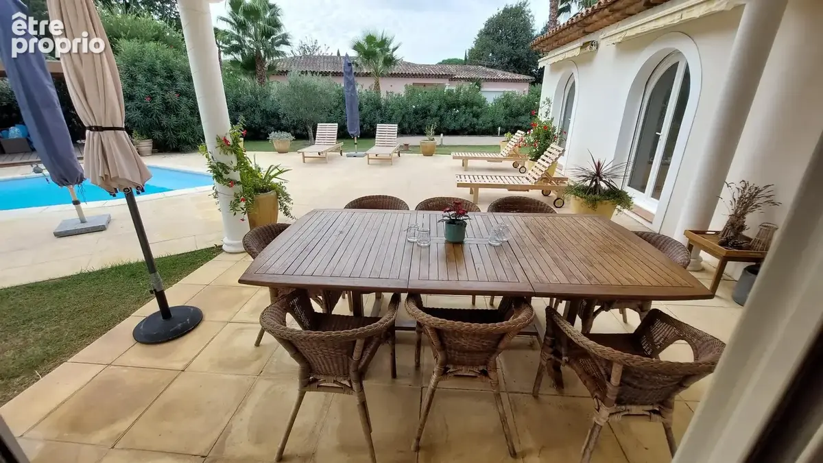 Superbe villa plain-pied 4 chambres avec piscine à seulement quelques minutes du Domaine de St-Endréol - photo 7