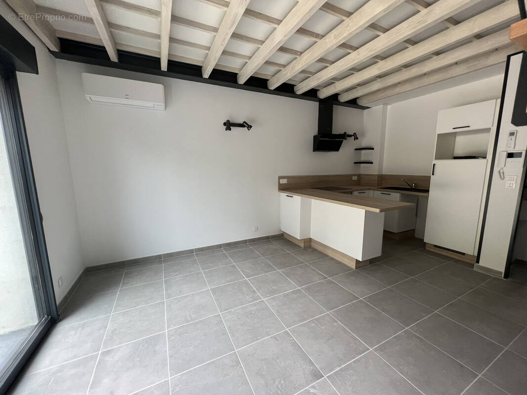 Appartement à NIMES