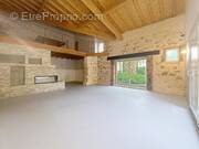 Photo 1 - Maison à LES CASSES