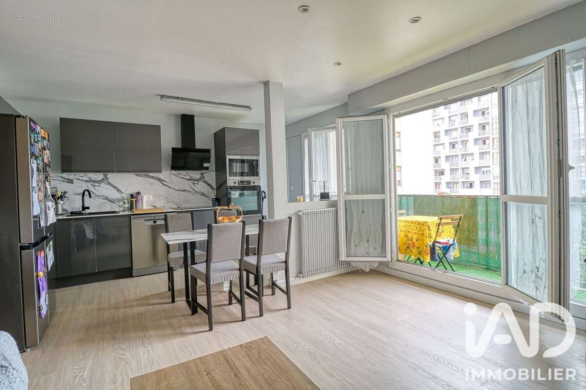 Photo 4 - Appartement à SAINT-OUEN-L'AUMONE