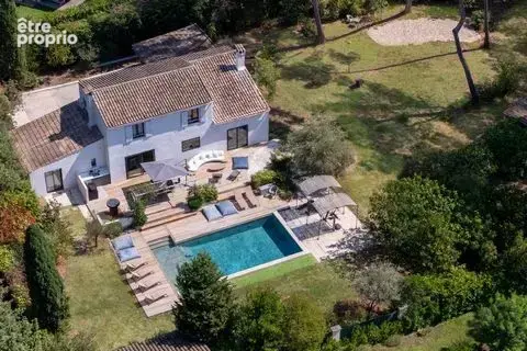 Maison à MOUGINS