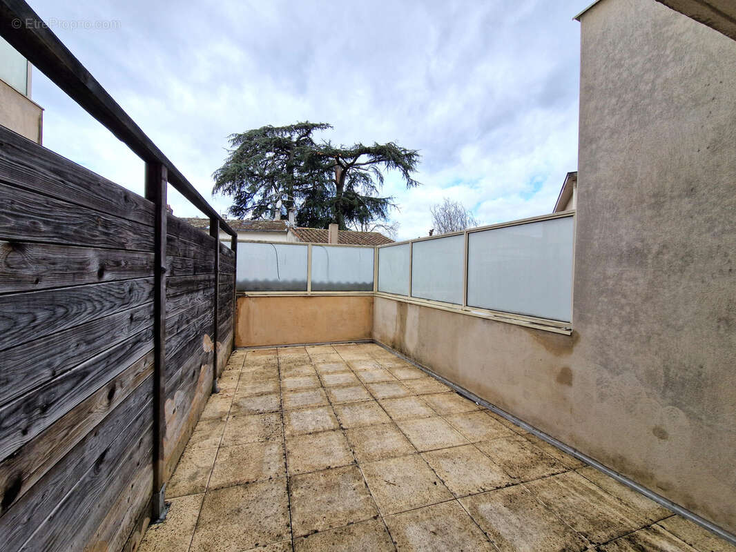 Appartement à BRIGNAIS