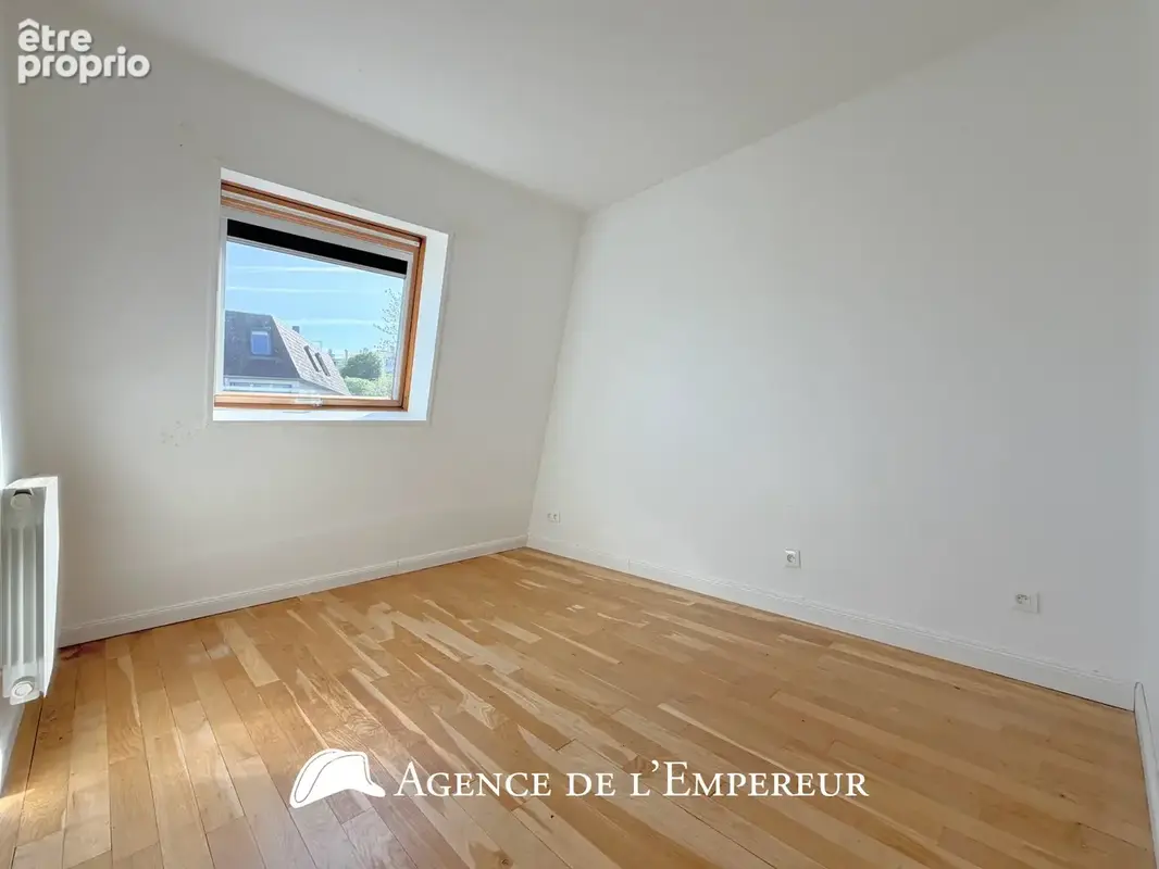 3 pièces dernier étage, cœur de ville   DPE C - photo 7