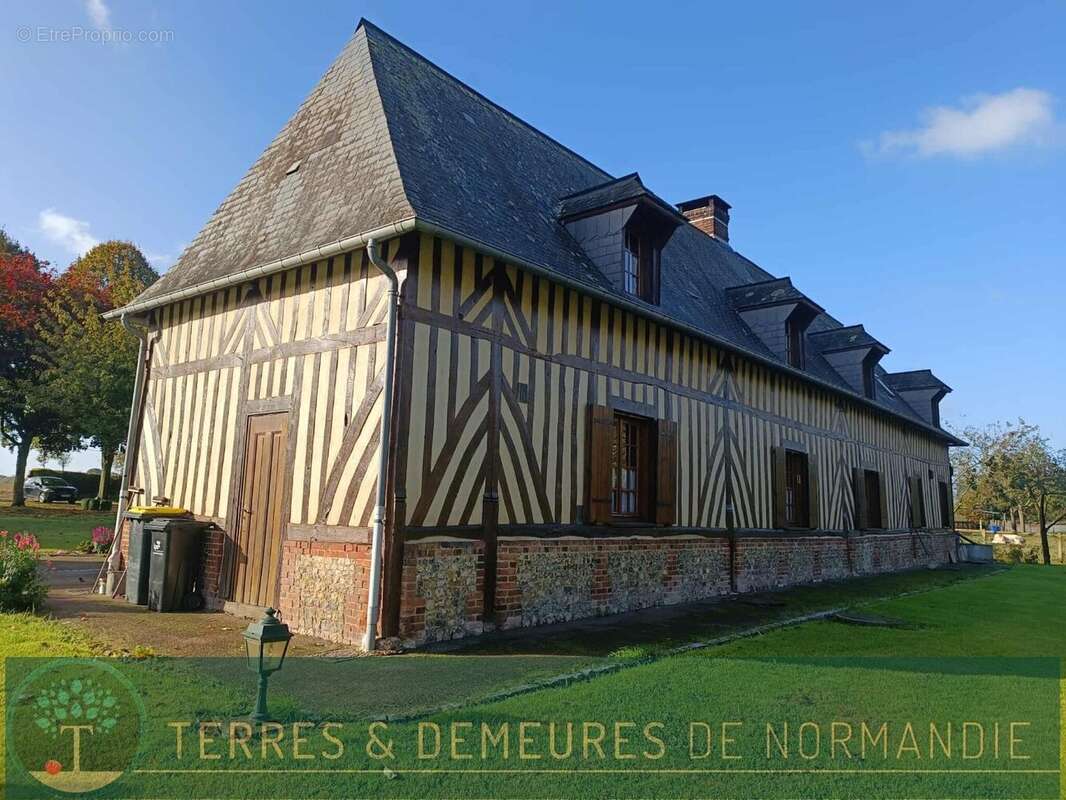 Maison à CORMEILLES