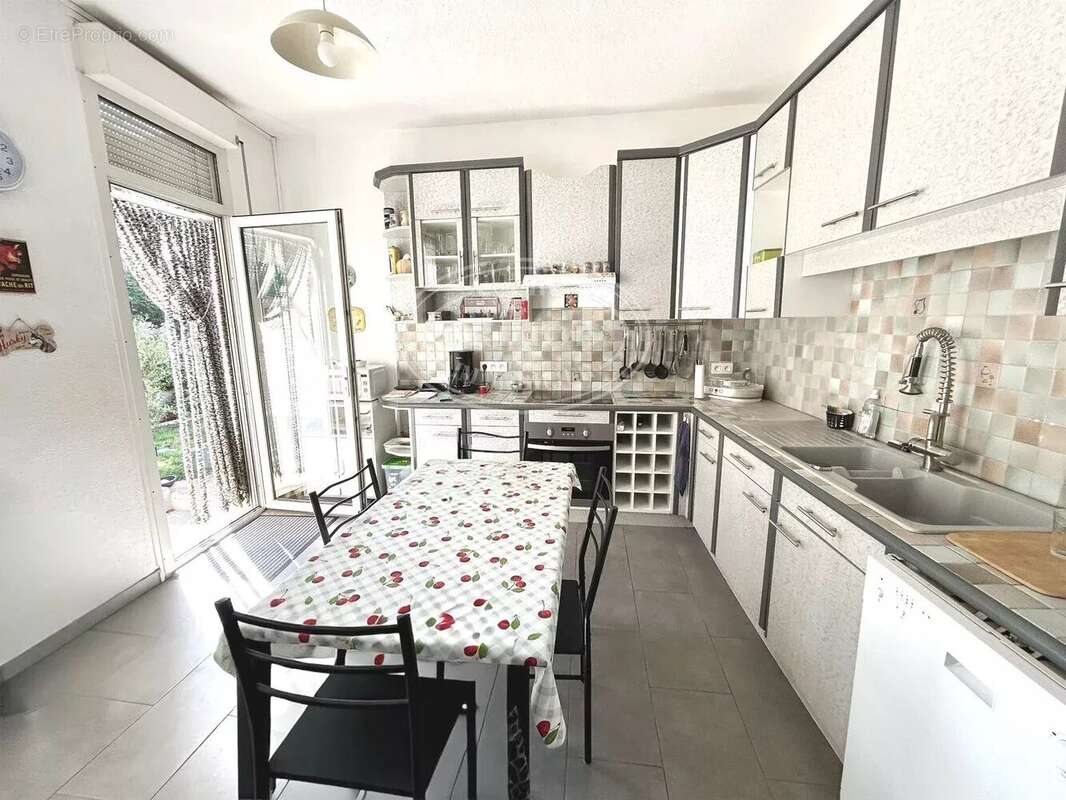 Maison à LEZIGNAN-CORBIERES