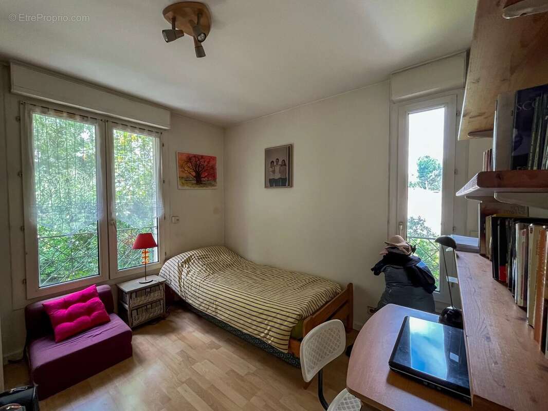 Appartement à LE RAINCY