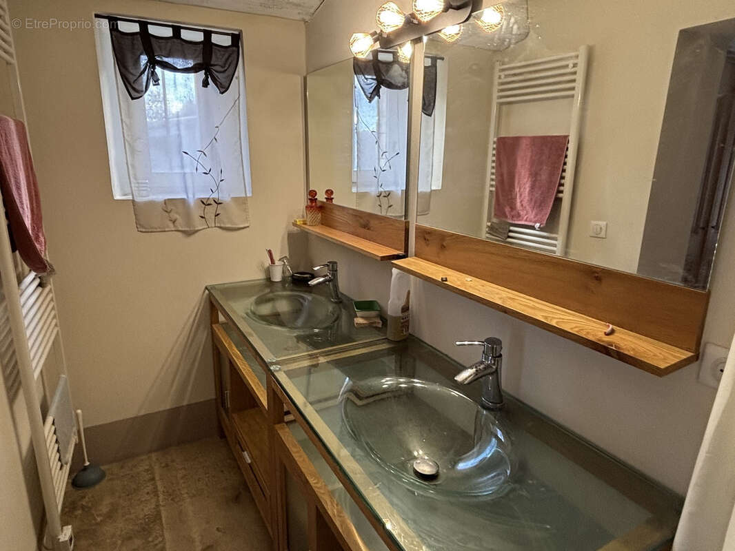 Maison à GOUDARGUES