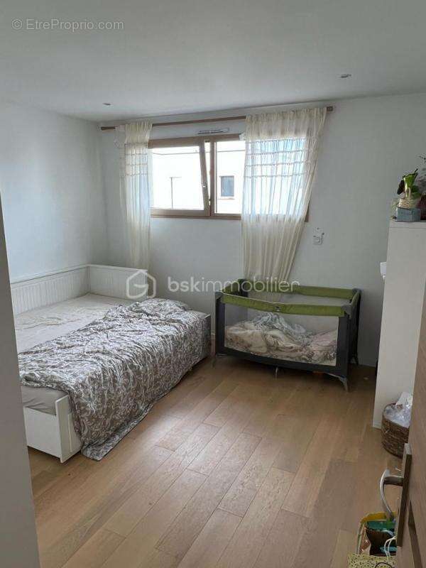 Maison à VEZIN-LE-COQUET