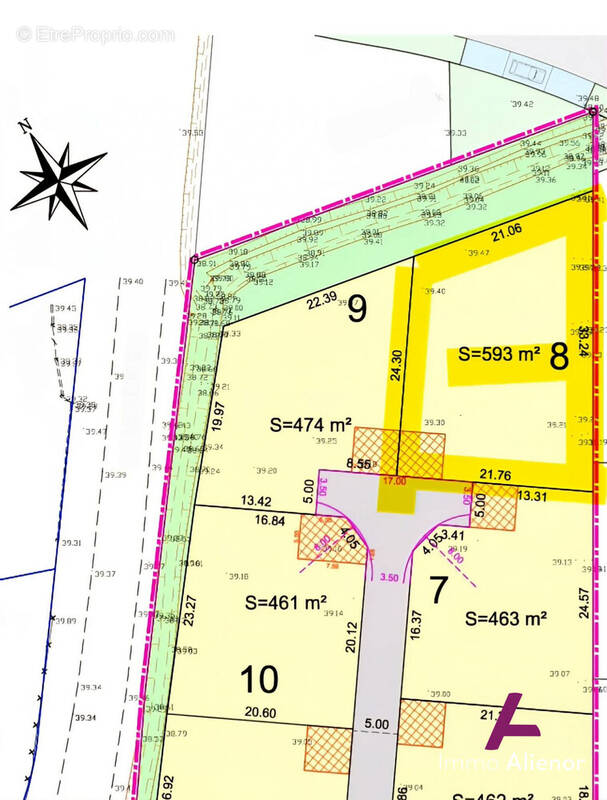 Terrain à PARENTIS-EN-BORN