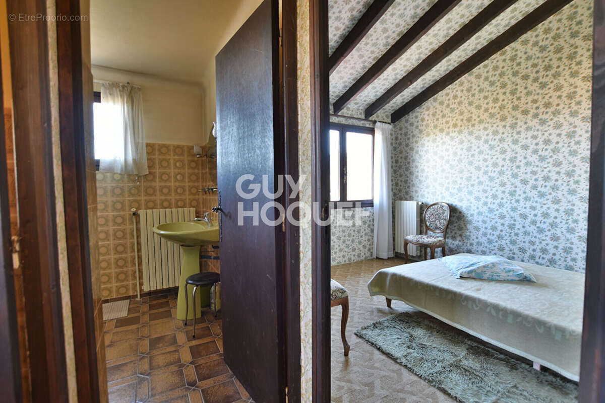 Maison à LAROQUE-DES-ALBERES