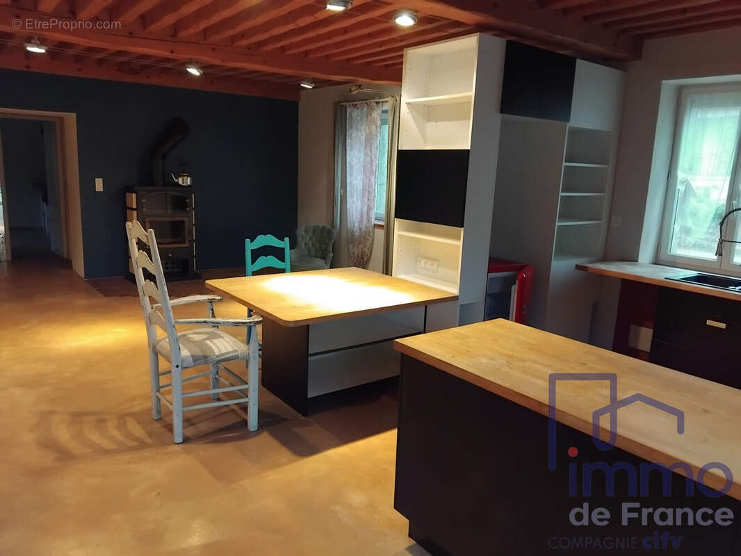 Maison à MONTBRISON